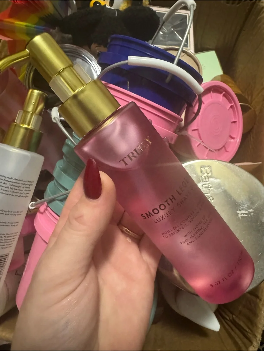 TRUWOM Smooth Legs Luxury Body Oil - Pink